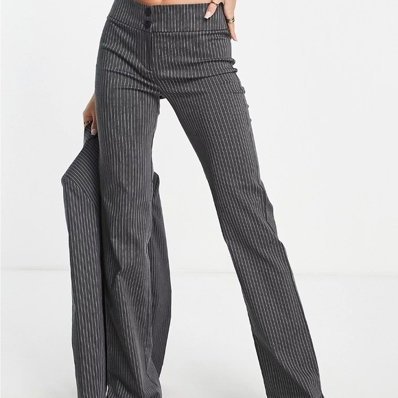 ASOS DESIGN pinstripe flare pants in gray low rise wide leg button zip up SZ 8 - Picture 1 of 12